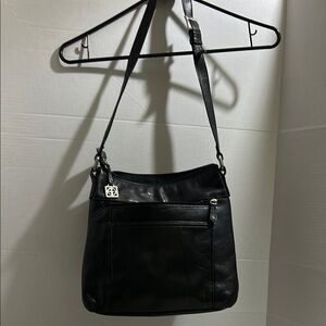 Elegant Black Leather Shoulder Bag